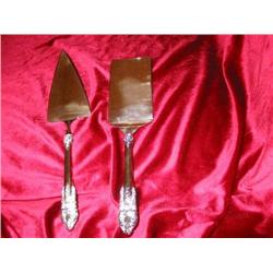 2 Silverplate serving places in Modern Baroque