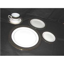 8 5-piece place settings - white fine china w/gold & platinum rim - "Victorian Lace" pattern by Muir
