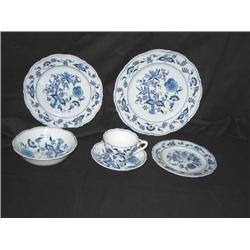8 5-piece place settings of Blue Danube porcelain by Lipper - bid will be 8 times the money