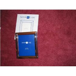 Astor Lane 5 x 7 picture frame - Baroque style silver resin