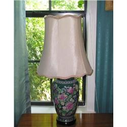 2 Chinese porcelain lamps in emerald green w/pink & cream peonies on a wooden base w/ivory silk shad