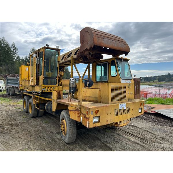 1988 GRADALL BACKHOE/LOADER (HIGHWAY TYPE EXCAVATOR) VIN NAG016325 ...