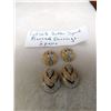 Image 2 : 2 PAIRS BUTLER SIGNED PIECED EARRINGS