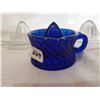 Image 3 : Cobalt blue juicer & two clear glass juicer