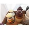 Image 2 : Mixed lot of salt and pepper shakers Lot 2