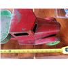 Image 2 : 1920-30's Pressed steel toy truck complete steel wheels, original paint, 22 inch long