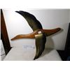 Image 2 : BRASS TONE METAL & WOOD GOOSE WALL HANGING VINTAGE