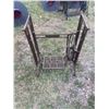 Image 1 : Metal Singer sewing machine base