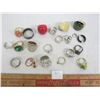 Image 1 : Lot of Costume Jewelry Rings