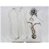 Image 1 : 4 vintage necklaces