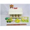 Image 1 : Fisher Price School House