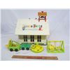 Image 2 : Fisher Price School House