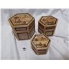 Image 1 : 3 Japanese stacking trinket wooden boxes, lot 1