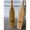 Image 2 : Pair of wooden oars - feather brand, comes with rowing brackets - 77" long