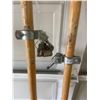 Image 4 : Pair of wooden oars - feather brand, comes with rowing brackets - 77" long