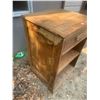 Image 2 : Oak shelf, 1 drawer - project piece - 21"x24"x37"H