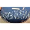 Image 8 : 2 Pyrex Blue with White Flowers Mixing Bowls