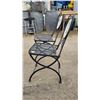 Image 5 : 2 Wrought Iron Patio Chairs