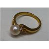 Image 1 : 18KGE gold ring with pearl and two diamonds – 2.1g (diamonds & pearl unchecked)