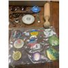 Image 3 : Lot of collectibles - Thermometers, watch, knife, scale, buttons, wood pieces, etc.