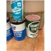 Image 3 : 5 oil tins - 2 Chevron, 1 Quaker, 2 Castrol - Full