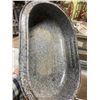 Image 3 : Granite-ware roaster - 19" long x 10" high