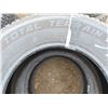 Image 2 : 2 Motomaster total terrain tires - 265/70R17