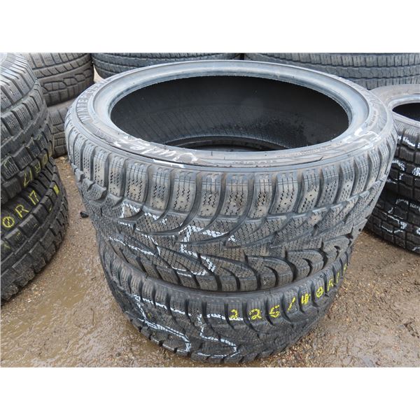 2 Winterclaw Extreme Grip Tires - 225/40R18 92H XL
