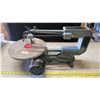 Image 1 : 2 speed, "Delta" 16" scroll saw - like new