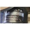 Image 2 : 2 speed, "Delta" 16" scroll saw - like new