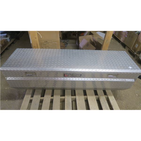 Challenger Deflecta-Shield Aluminum Toolbox with Key - 60"x20"x18.5"