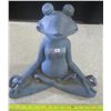 Image 1 : frog garden ornament - has crack and eye has been glued
