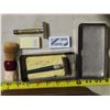 Image 3 : Vintage shaving kit with 2 razors, extra blades, comb, soap, etc.