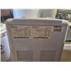 Image 3 : Ice'N Easy ice maker model DIM1254W