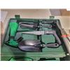 Image 3 : garden tool kit + pruners