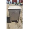Image 1 : metal shop cabinet on wheels - 20"x18"x35"