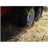 Image 3 : Bale Wagon 8'5" X 19' 6") 2 axles with duals each side