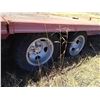 Image 5 : Bale Wagon 8'5" X 19' 6") 2 axles with duals each side