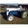 Image 2 : Ford 8N Tractor- runs and drives ( motor rebuilt)