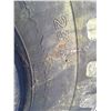 Image 2 : 2 23.5 R25 Tires
