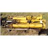 Image 1 : 3  D7G Hydraulic rams ( lift cylinder)