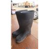 Image 2 : size 10 rubber boots