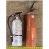 Image 1 : 2 Fire extinguishers – 1 vintage