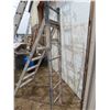 Image 2 : 7ft foldable aluminum Ladder