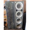Image 3 : 2 Traynor Speakers – Model: YSC-7A