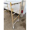 Image 3 : Bakers scaffolding with wheels and walking planks– painter’s scaffolding – 41”x45x21.5”
