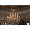 Image 2 : 18" LIGHT CRYSTAL CHANDELIER (4' x 3 1/2')