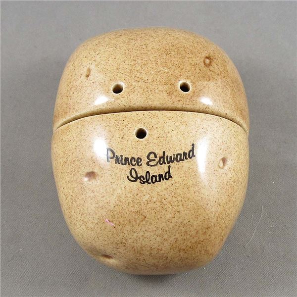 PEI Potato Salt & Pepper Shaker Set