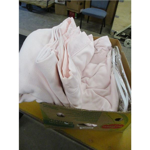 DOUBLE FITTED AND FLAT SHEET SET