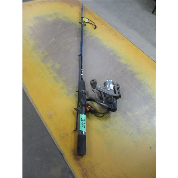 FISHING ROD & REEL